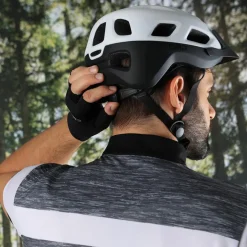 Casco mtb per adulti