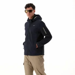 Giacca in Light Softshell con cappuccio staccabile da uomo