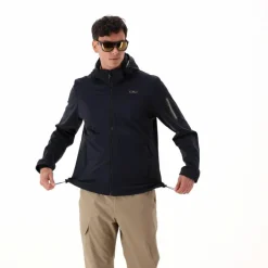 Giacca in Light Softshell con cappuccio staccabile da uomo