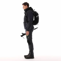 Gilet smanicato in pile da uomo in Knit-tech con tasca termoapplicata