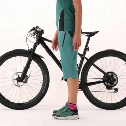 Pantalone free bike da donna con mesh interna removibile e fondello