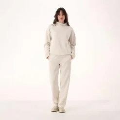 Pantaloni lunghi da donna dalla vestibilità regolare con finitura in modal satinato