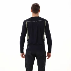 T-Shirt Tecnica Unlimitech a Manica Lunga con Cool Menthol Boost da Uomo